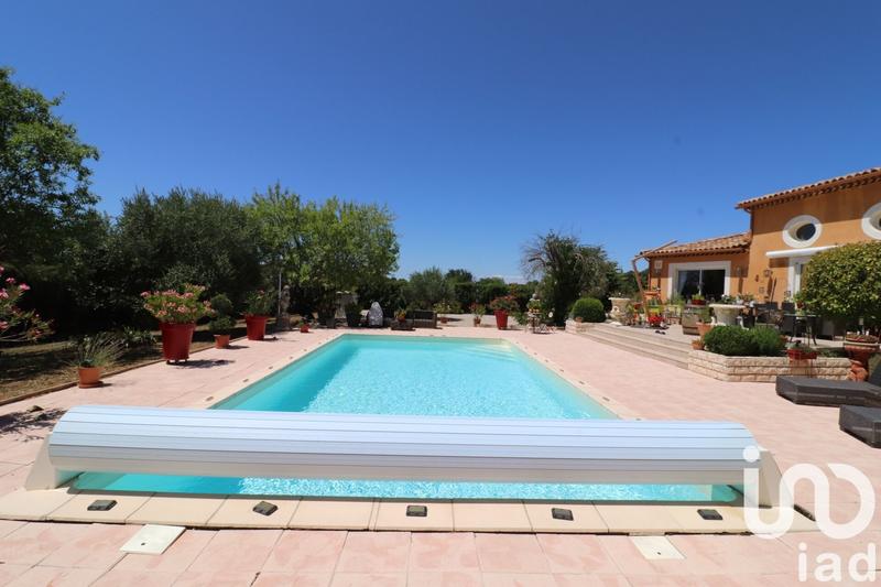 Maison - 196 m² - 7 pièces