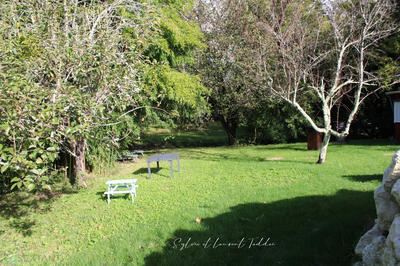 Maison - 265 m² - 9 pièces