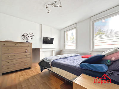 Maison - 144 m² - 7 pièces