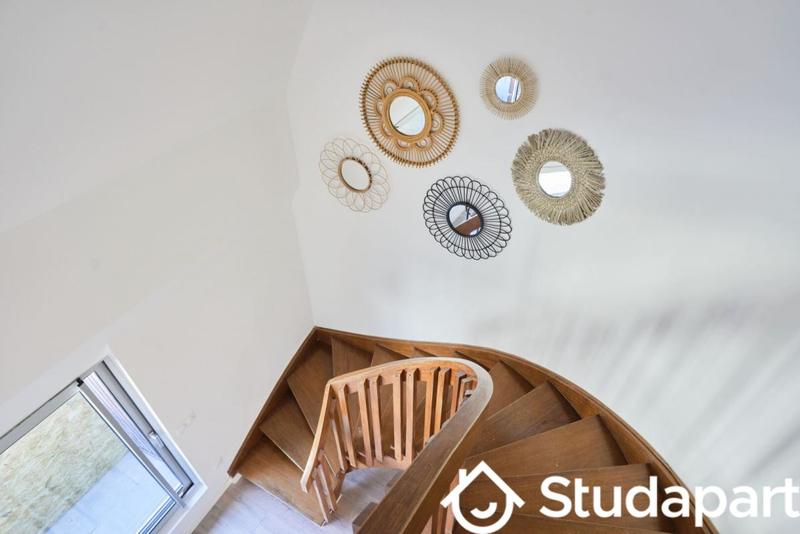 Chambre - 12 m² - 1 pièce