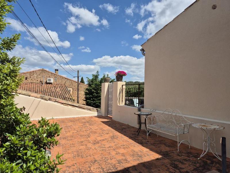 Maison - 405 m² - 15 pièces