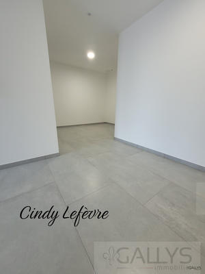 Appartement - 110 m² - 5 pièces