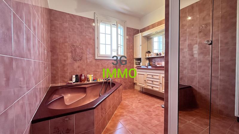 Maison - 140 m² - 7 pièces