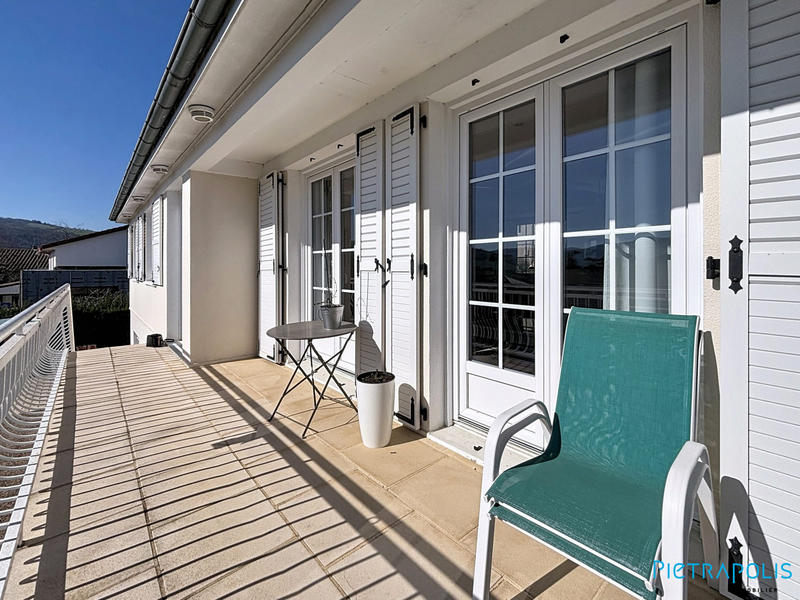 Maison - 85 m² - 5 pièces