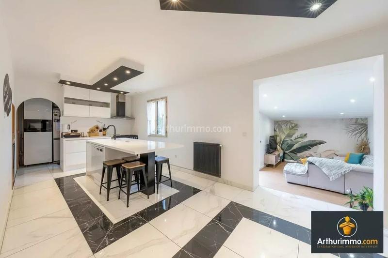 Maison - 126 m² - 5 pièces