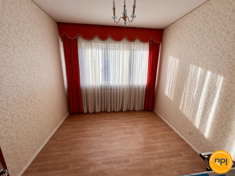 Maison - 206 m² - 10 pièces