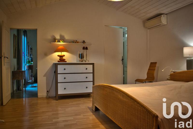 Maison - 188 m² - 8 pièces