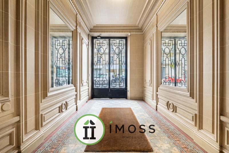 Appartement - 100 m² - 4 pièces