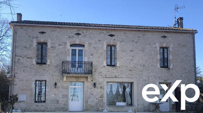 Maison - 450 m² - 10 pièces