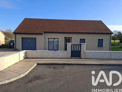 Maison - 101 m² - 5 pièces