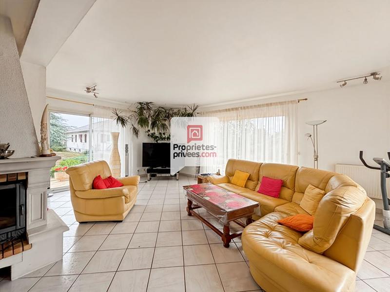 Maison - 155 m² - 7 pièces