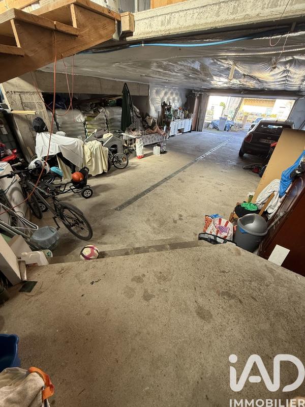 Maison - 224 m² - 8 pièces