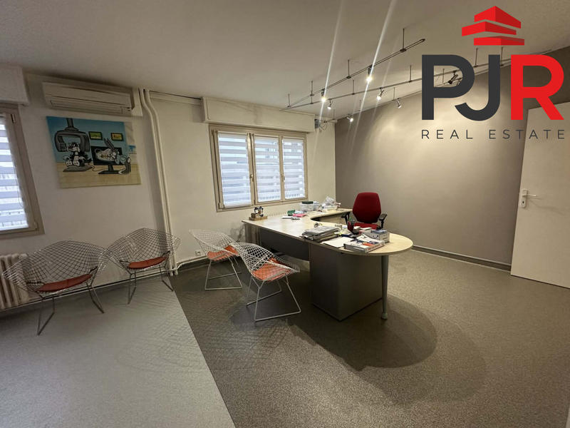 Bureau - 96 m²