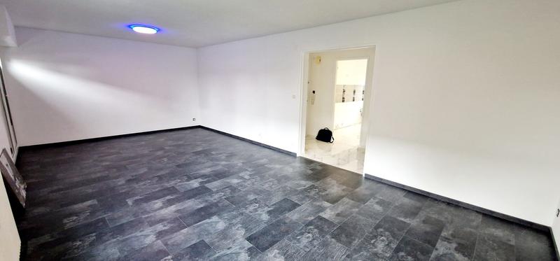 Appartement - 90 m² - 3 pièces