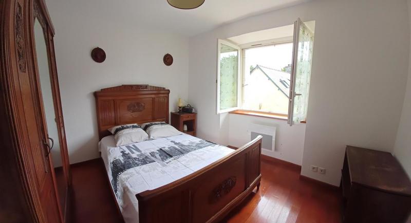 Maison - 158 m² - 9 pièces