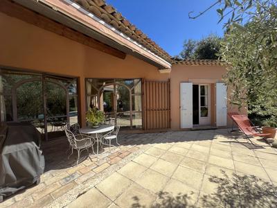 Villa - 160 m² - 5 pièces