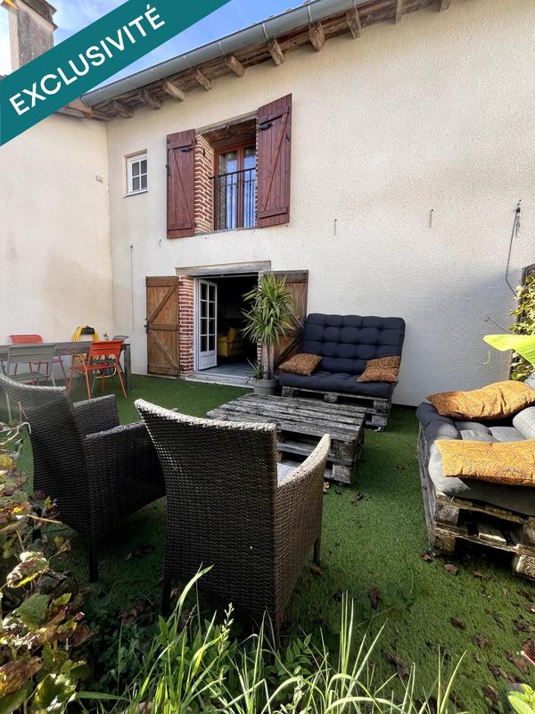 Maison - 220 m² - 7 pièces