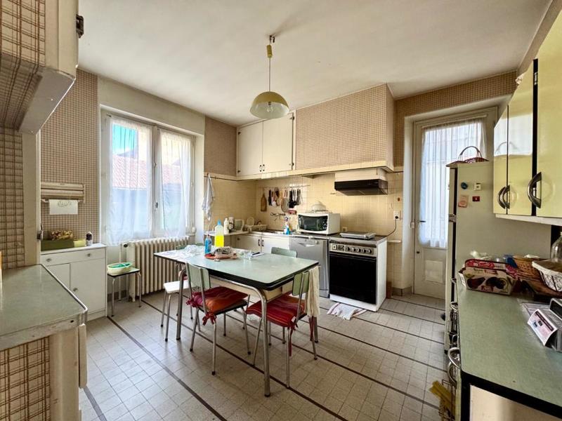 Maison - 175 m² - 7 pièces