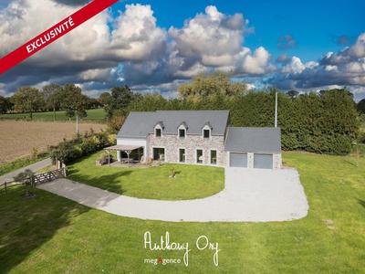 Longère - 185 m² - 7 pièces