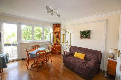 Appartement - 103 m² - 4 pièces