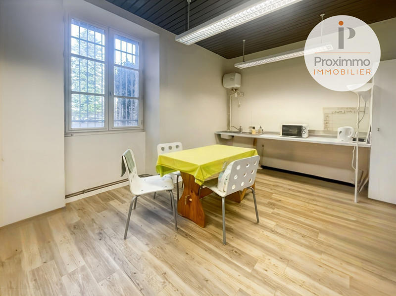 Local commercial - 160 m²