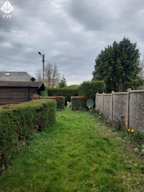 Maison - 99 m² - 4 pièces