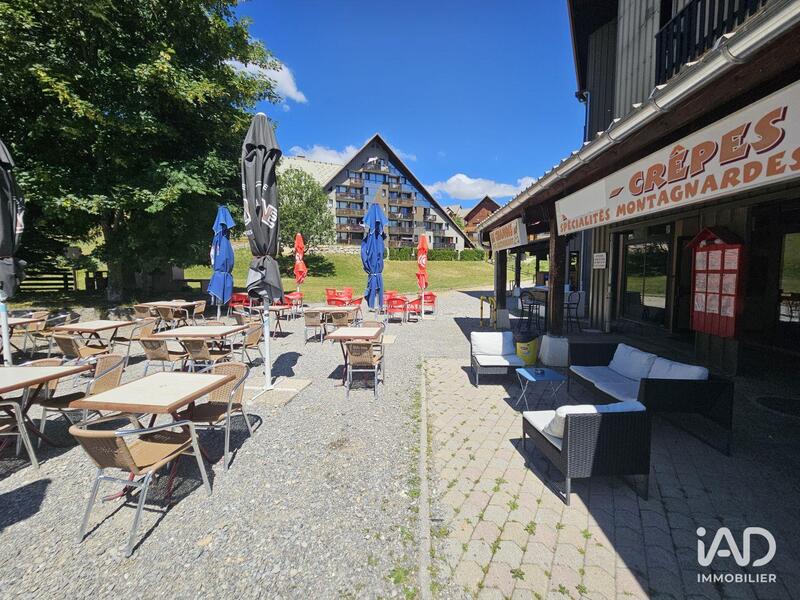 Local commercial - 290 m²