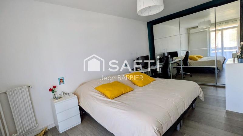 Appartement - 103 m² - 5 pièces