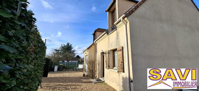 Maison - 98 m² - 4 pièces