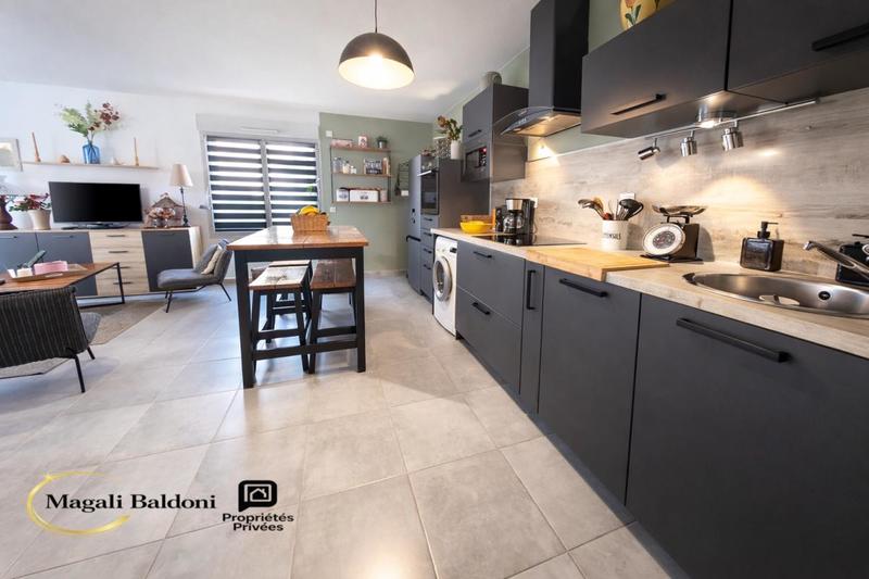 Appartement - 76 m² - 4 pièces