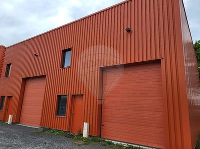 Entrepôt - 120 m² - 1 pièce