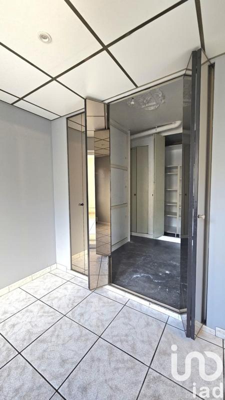 Maison - 198 m² - 8 pièces