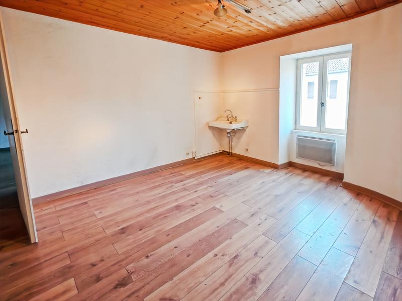 Maison - 186 m² - 7 pièces