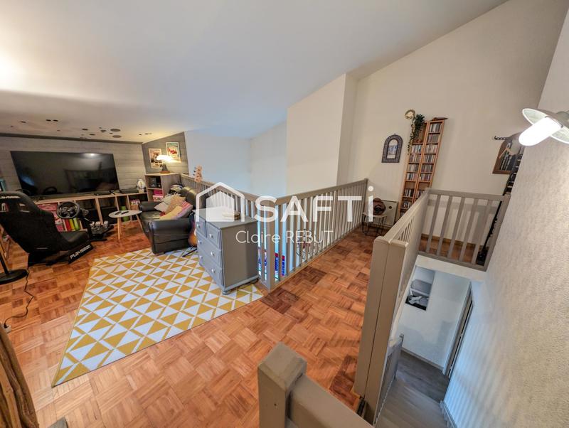 Appartement - 115 m² - 5 pièces