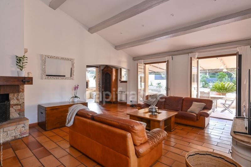 Maison - 150 m² - 7 pièces