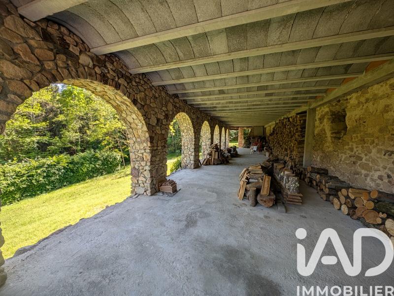 Maison - 195 m² - 8 pièces