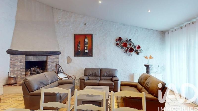 Maison - 145 m² - 5 pièces