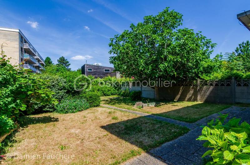 Maison - 104 m² - 5 pièces