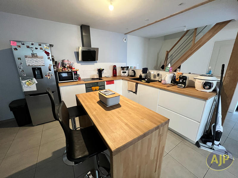 Maison - 84 m² - 4 pièces