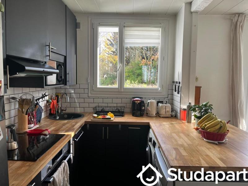 Chambre - 9 m² - 1 pièce