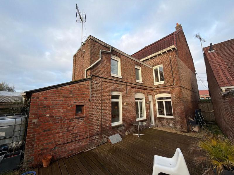 Maison - 128 m² - 4 pièces