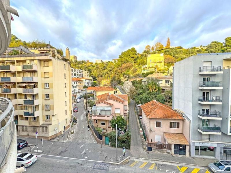 Studio - 19 m² - 1 pièce