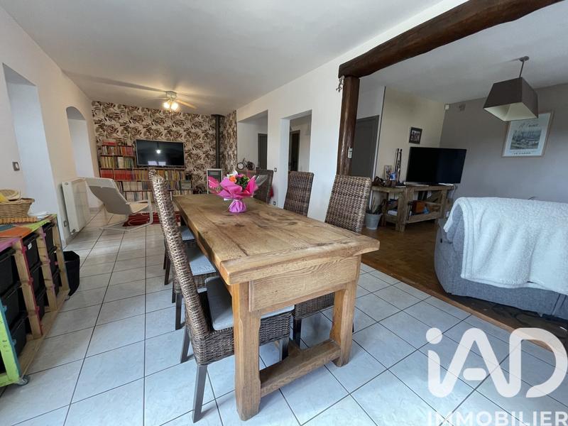 Maison - 180 m² - 7 pièces