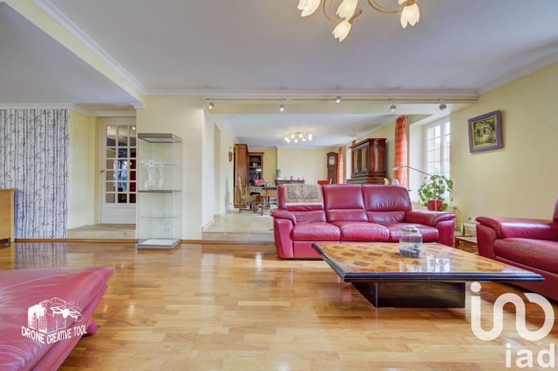 Maison - 290 m² - 10 pièces