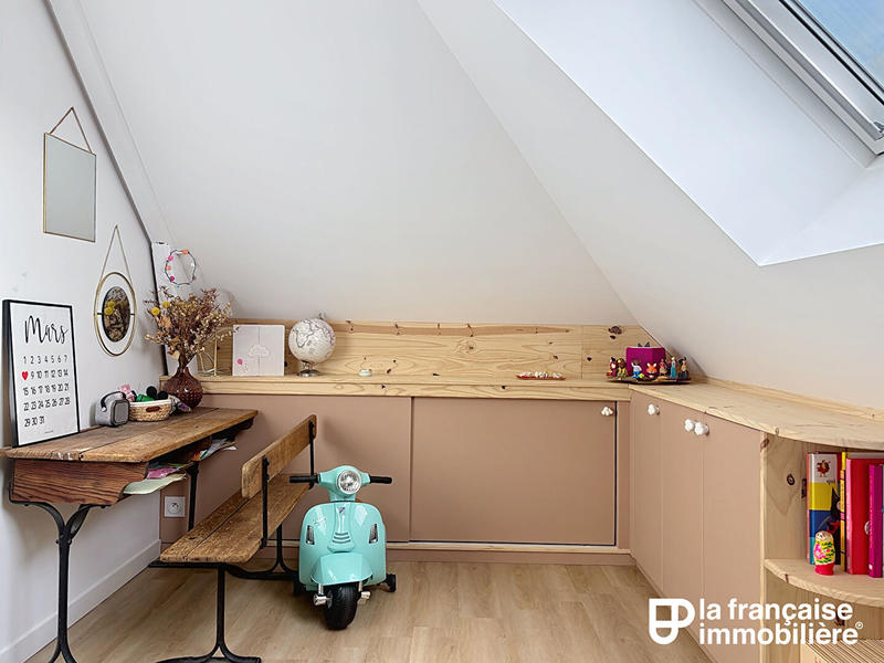 Maison - 90 m² - 5 pièces