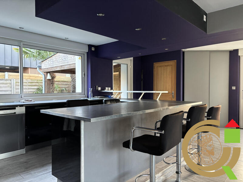 Maison - 83 m² - 3 pièces