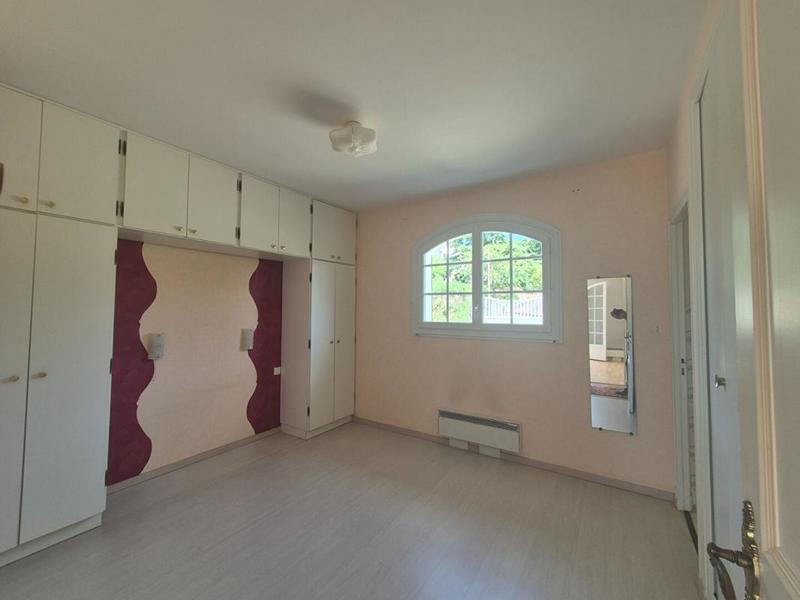 Maison - 163 m² - 6 pièces