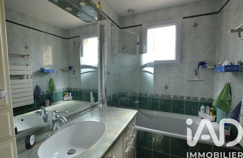 Maison - 98 m² - 4 pièces