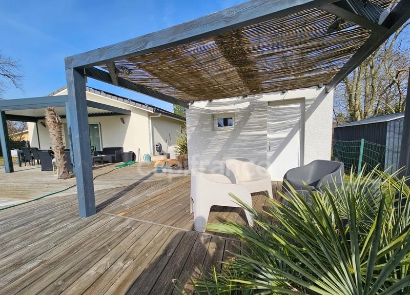 Maison - 121 m² - 5 pièces