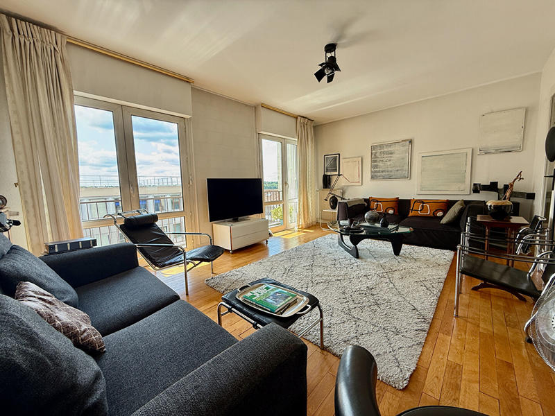 Appartement - 105 m² - 5 pièces